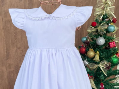 VESTIDO GOLA DE GUIPIR