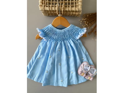 Vestido Casa de Abelha poa azul bebê