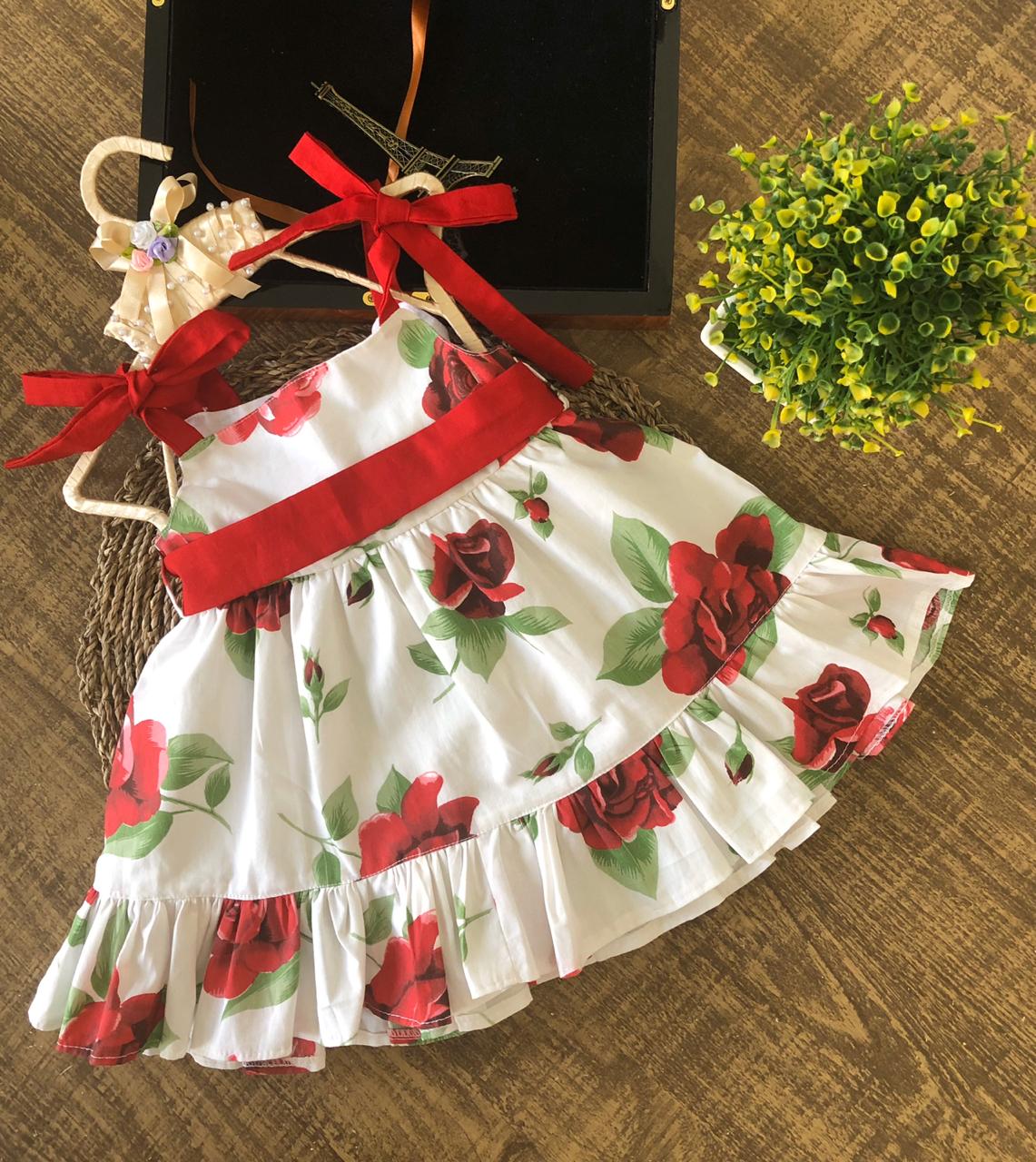 VESTIDO ROSAS VERMELHAS